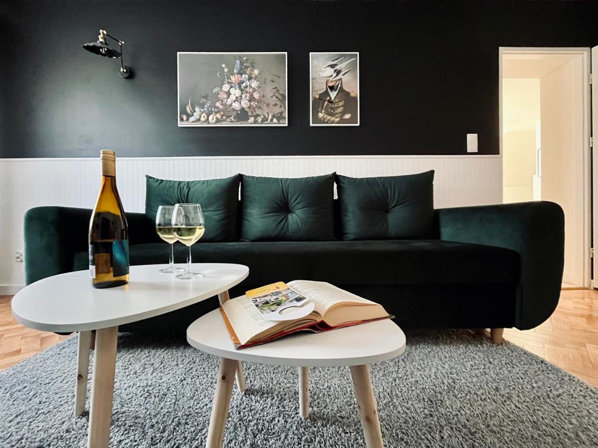 Apartament Dana Browna Jelenia Góra Exteriör bild